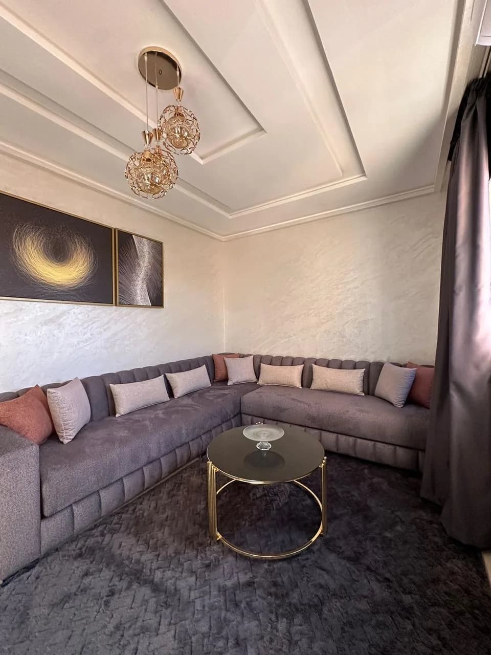 Salon image 2